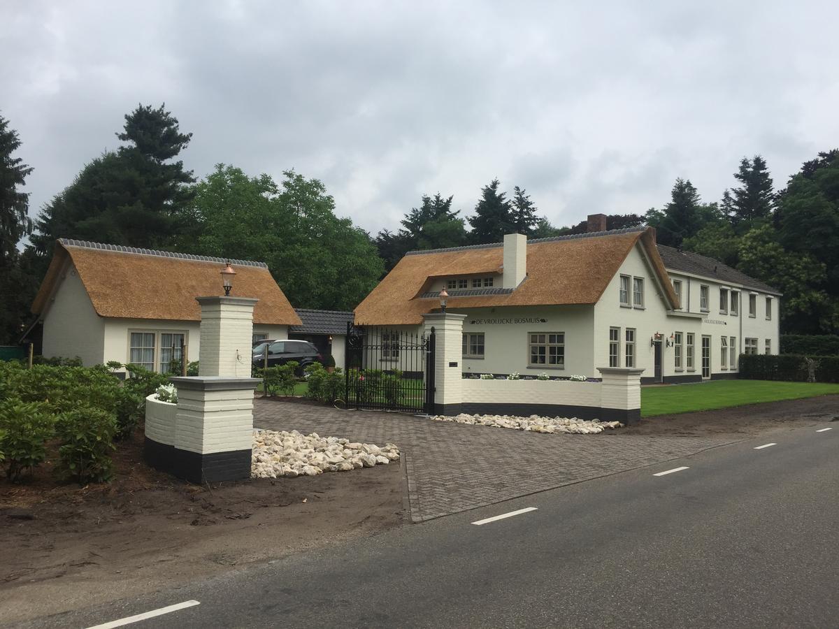 De Vrolijcke Bosmuis Bed & Breakfast Bergeijk Exterior photo
